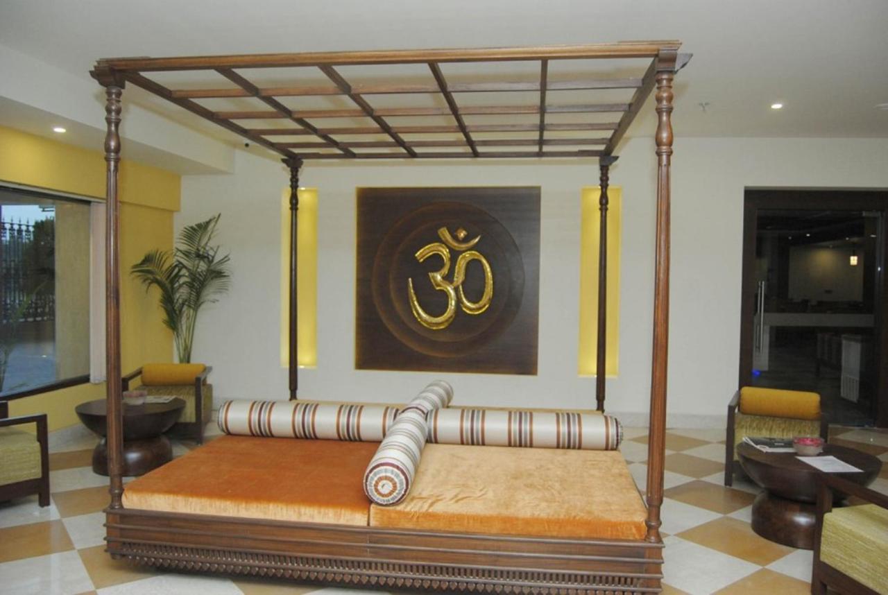 Hotel Abigail Goradia'S Shirdi Extérieur photo