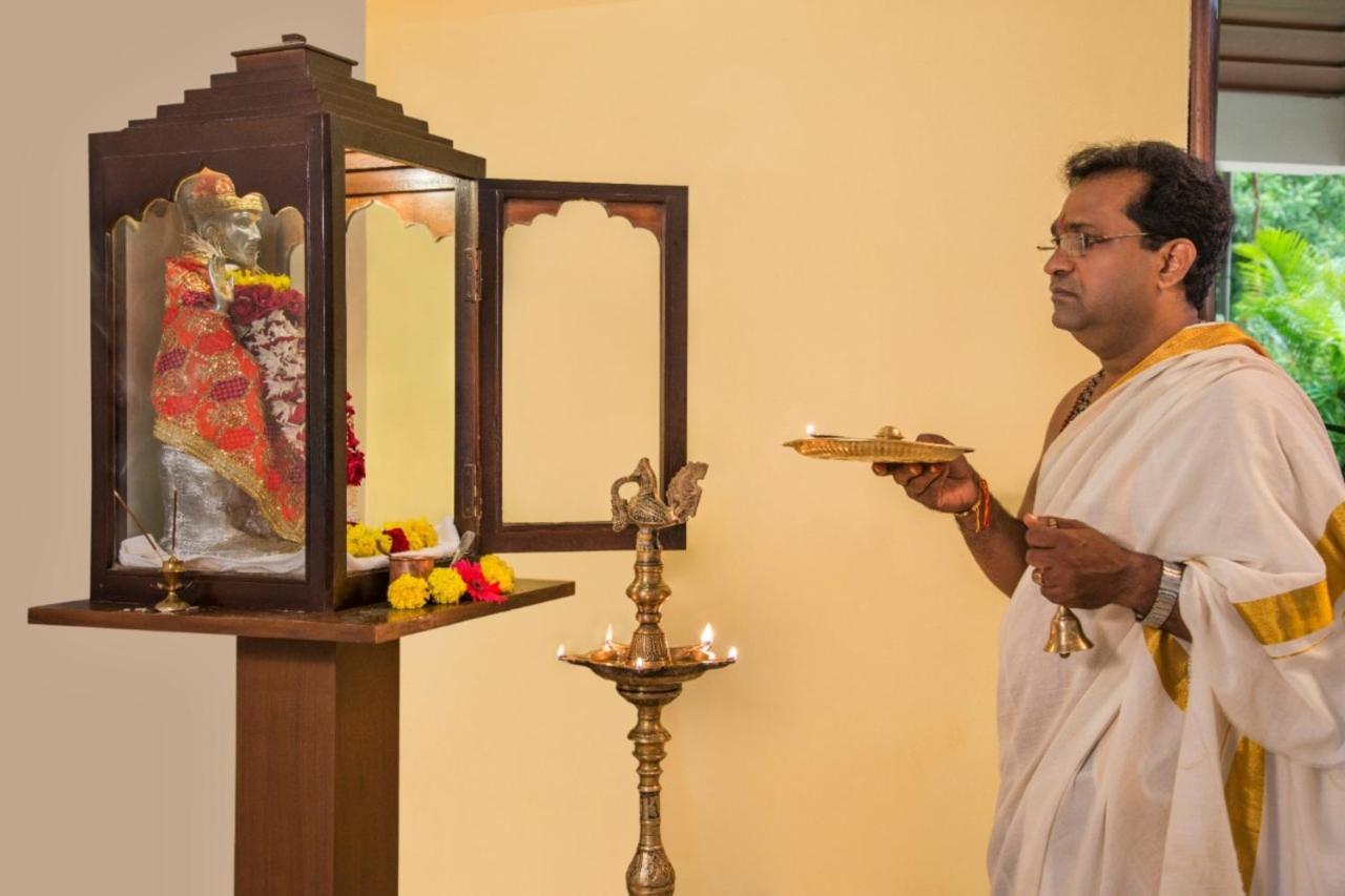 Hotel Abigail Goradia'S Shirdi Extérieur photo