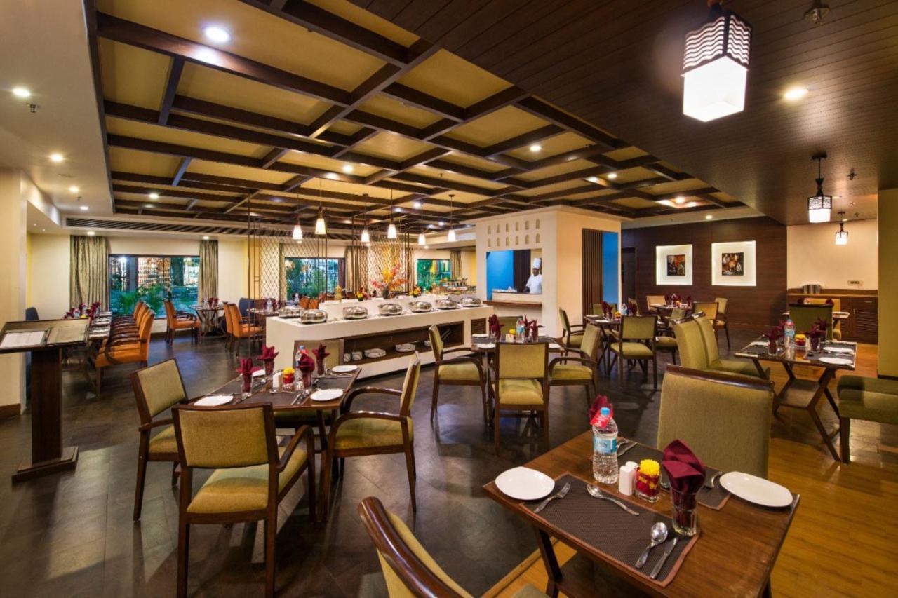 Hotel Abigail Goradia'S Shirdi Extérieur photo