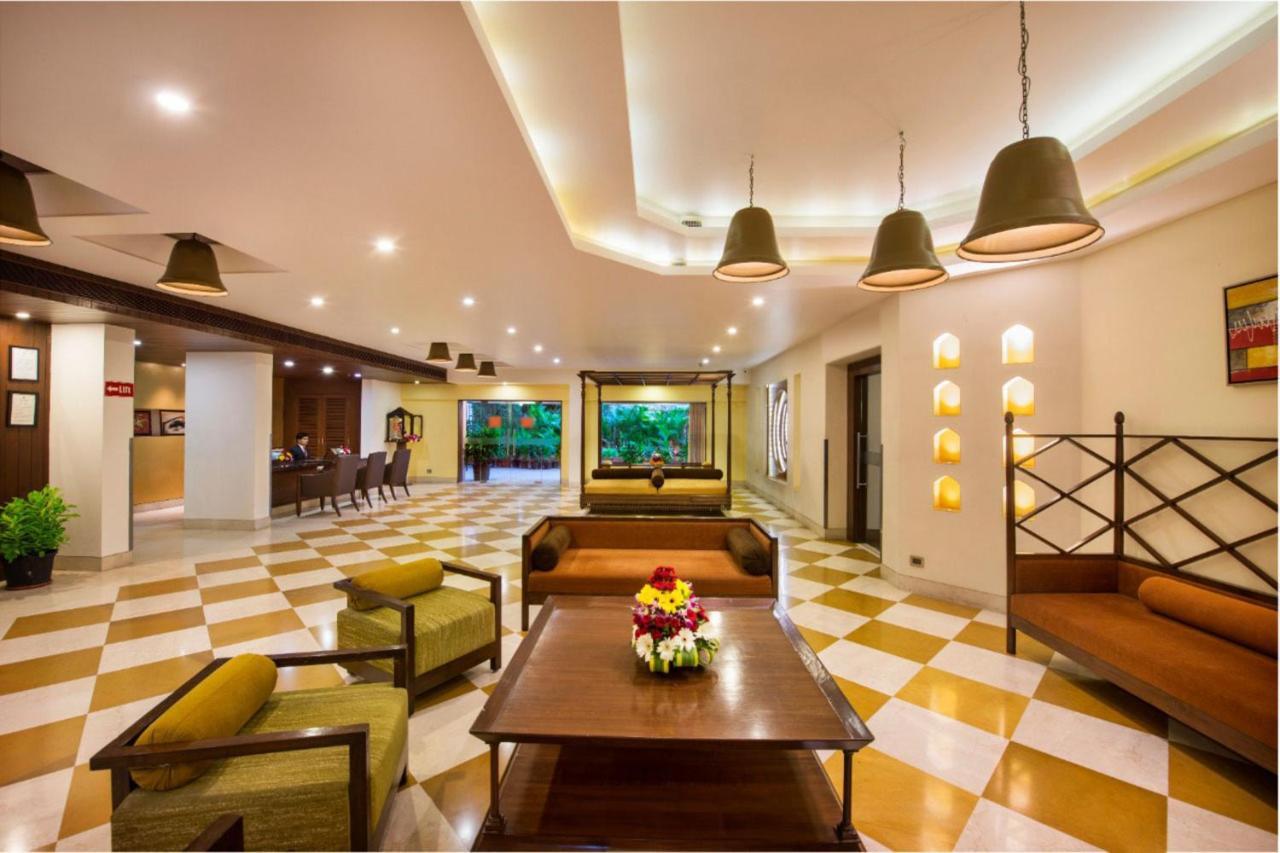 Hotel Abigail Goradia'S Shirdi Extérieur photo