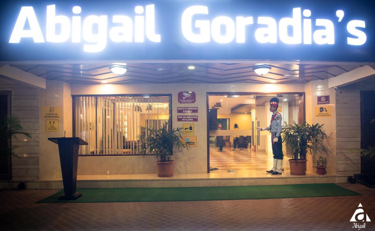 Hotel Abigail Goradia'S Shirdi Extérieur photo