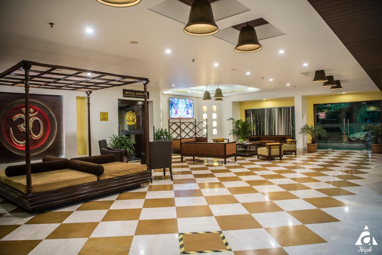 Hotel Abigail Goradia'S Shirdi Extérieur photo